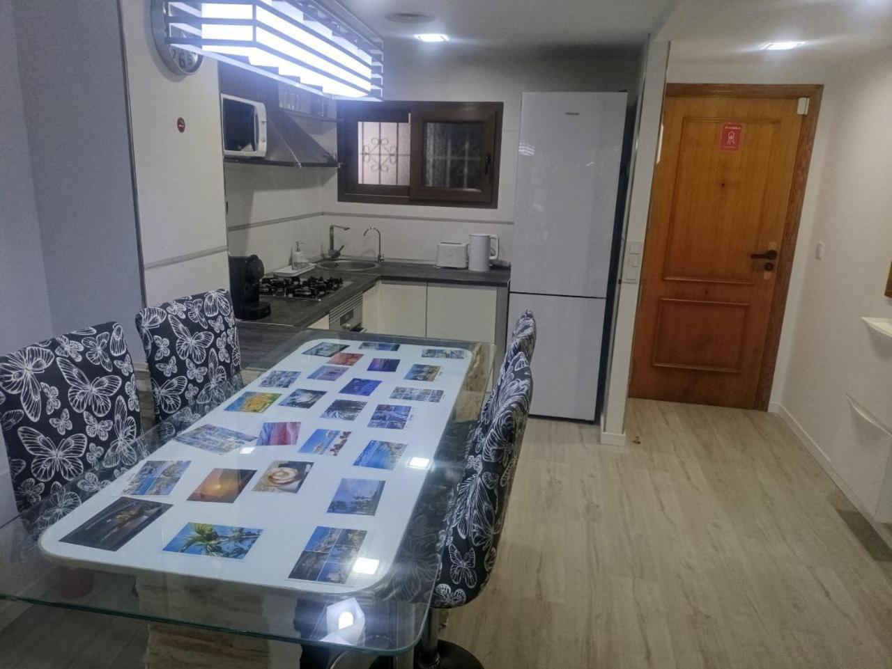 Apartment To Rent In Costa Blanca Торрев'єха Екстер'єр фото