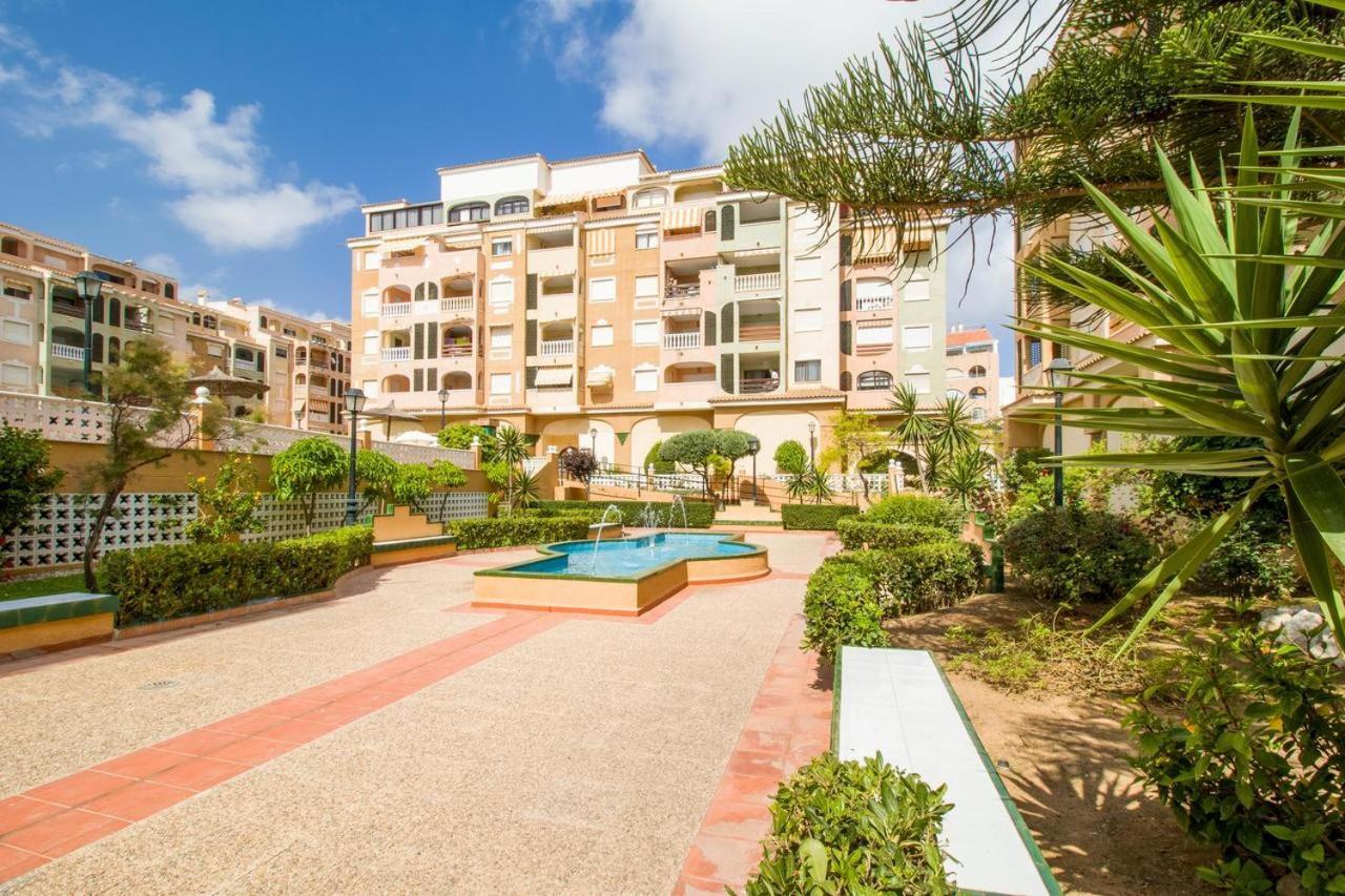 Apartment To Rent In Costa Blanca Торрев'єха Екстер'єр фото