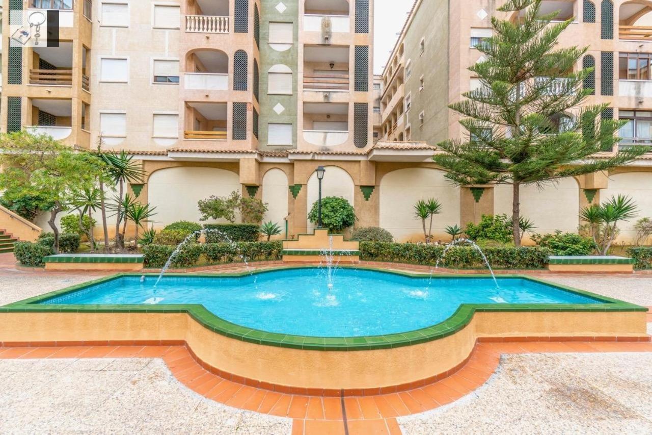 Apartment To Rent In Costa Blanca Торрев'єха Екстер'єр фото